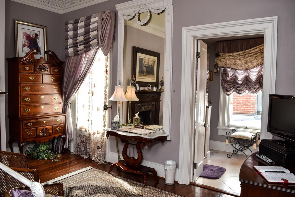 The Richard Johnston Inn & 1890 Caroline House Fredericksburg Dış mekan fotoğraf